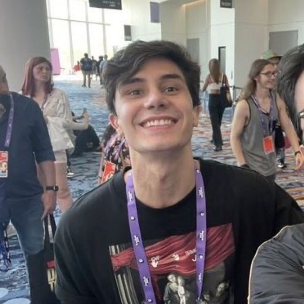 pax 🦖