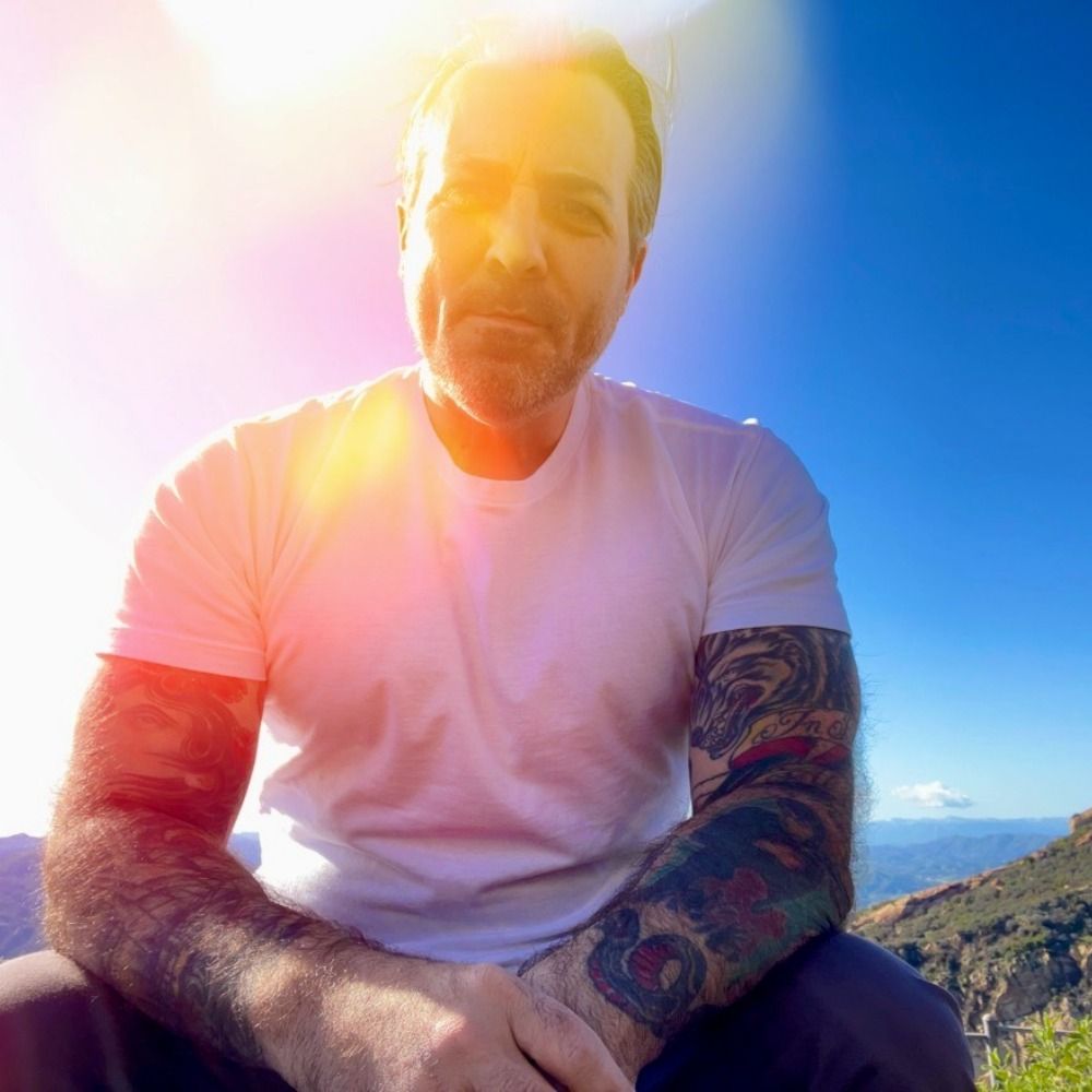 Jon DeRosa / Aarktica