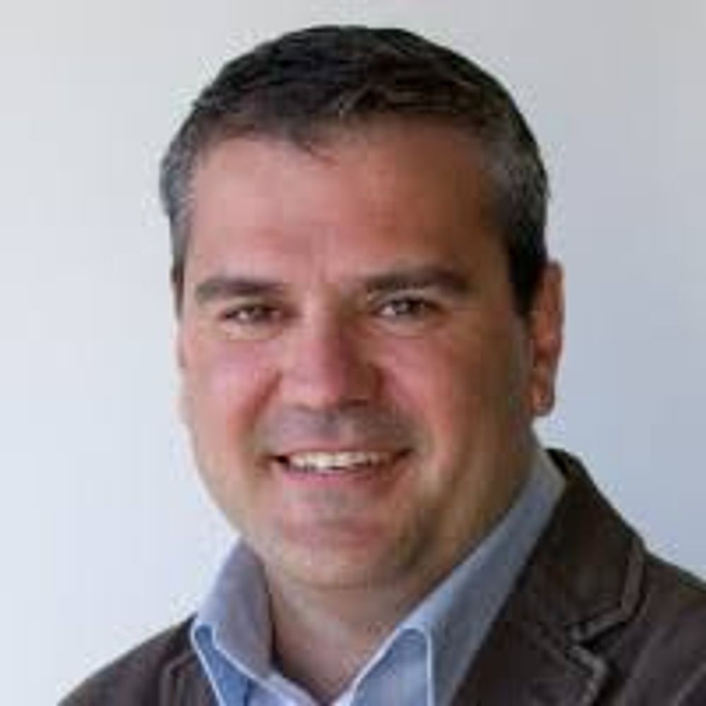 Eduardo Magallón