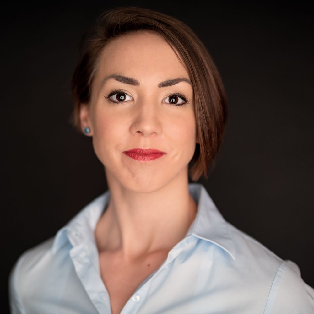 Dr Claire Davey