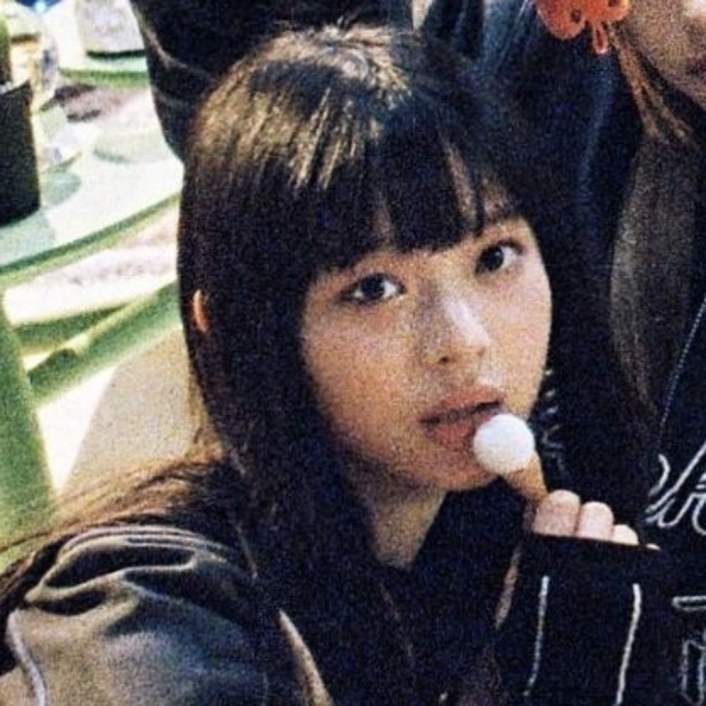 ⋆