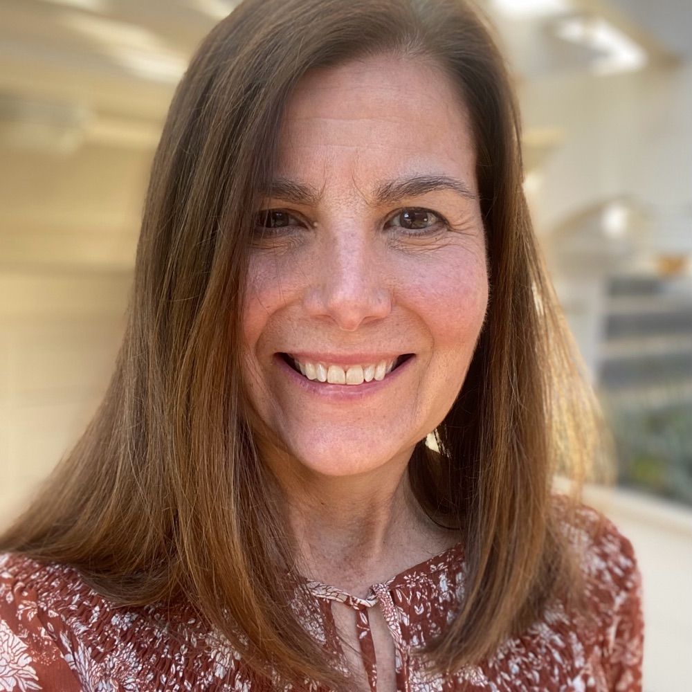 Tina Hoff