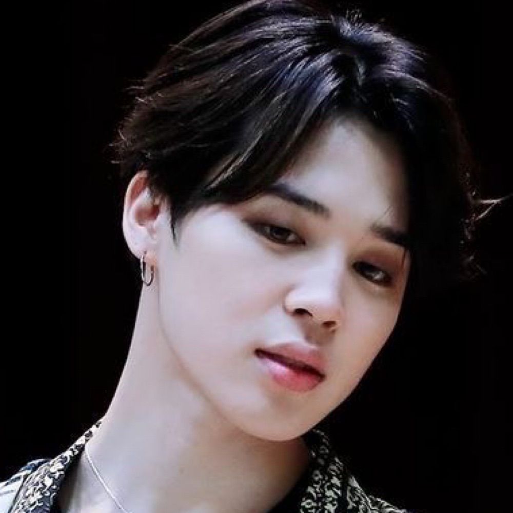 Min 🕊️🖤