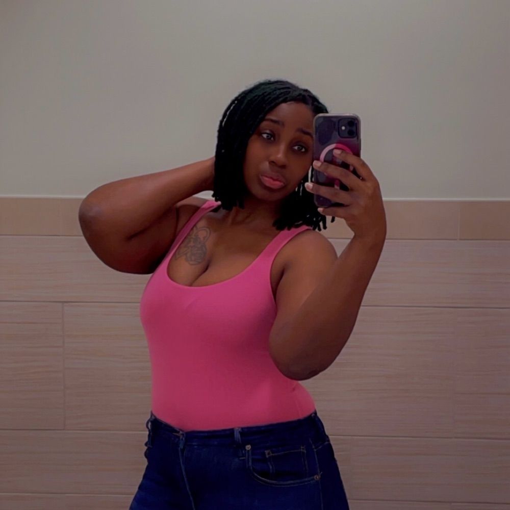 Vickie 💋
