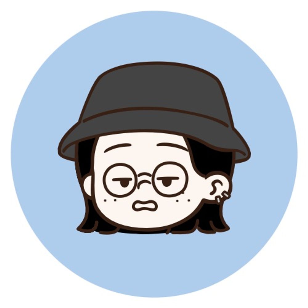 よん