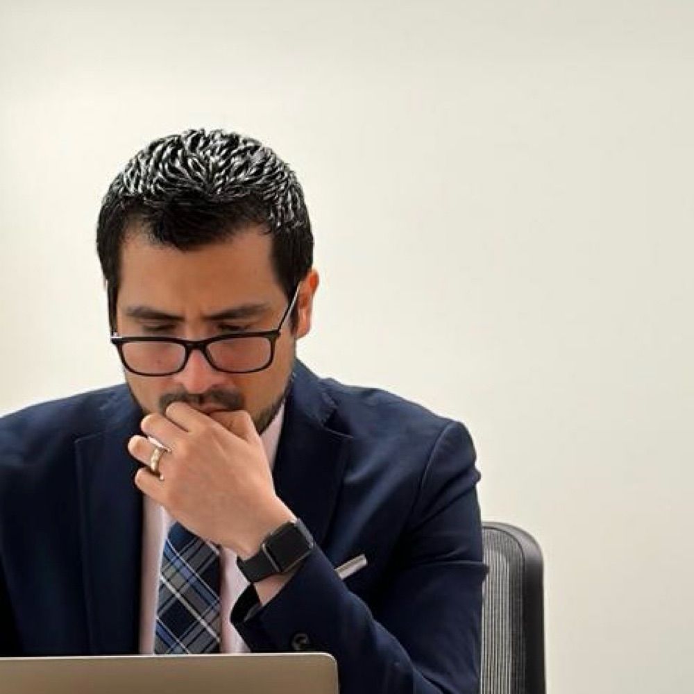 Luis Tapia