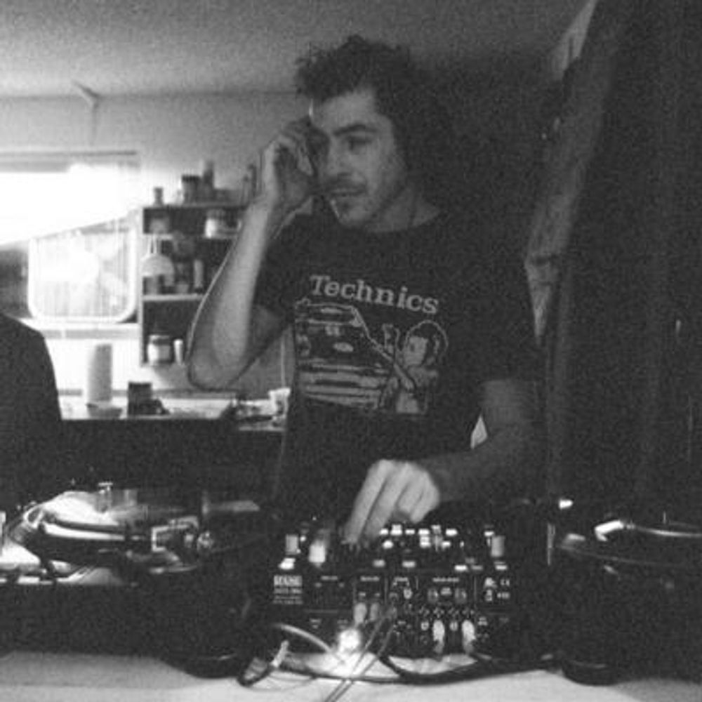 THAT DJ EL4D