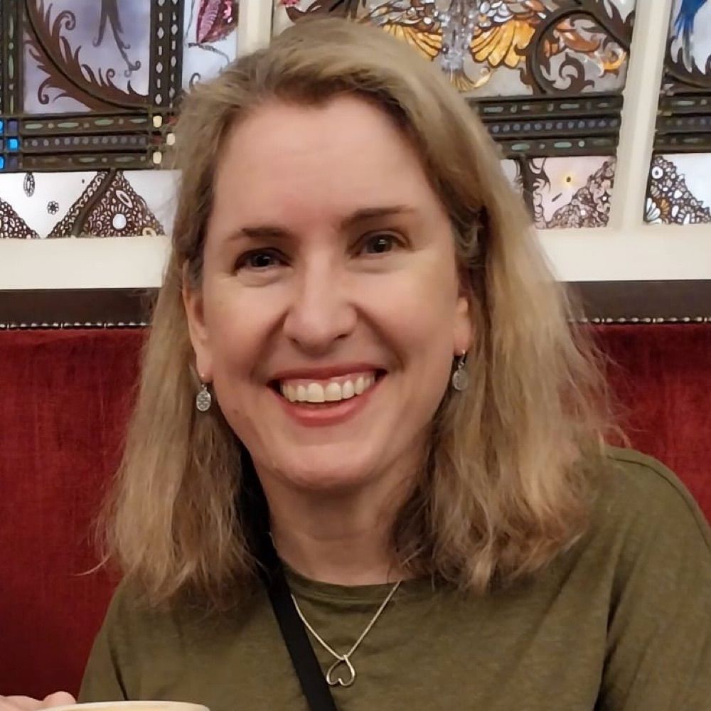 Dr Jo Edwards