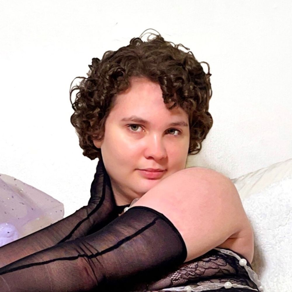 Miss Lilac 🔞 $5.95 LoyalFans