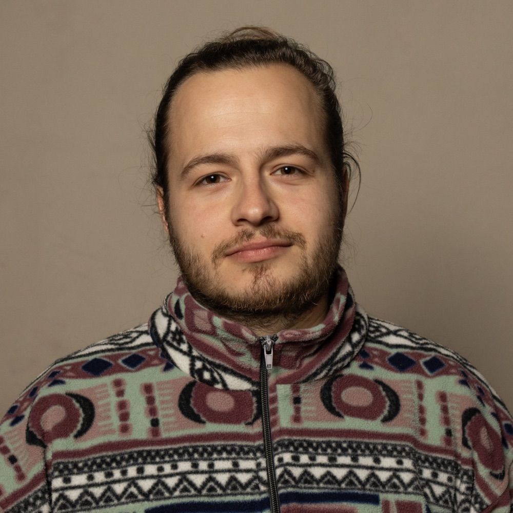 Simon Muster
