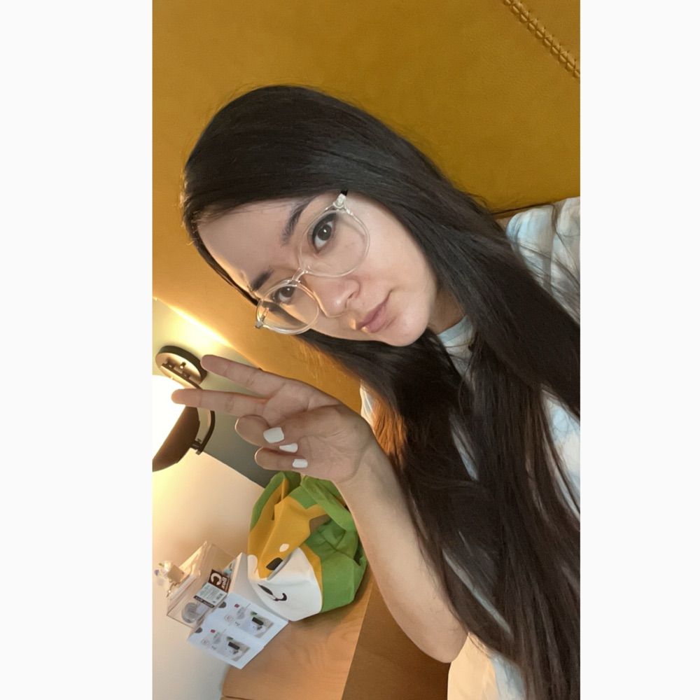 Elza | Visual Art Hobbyist