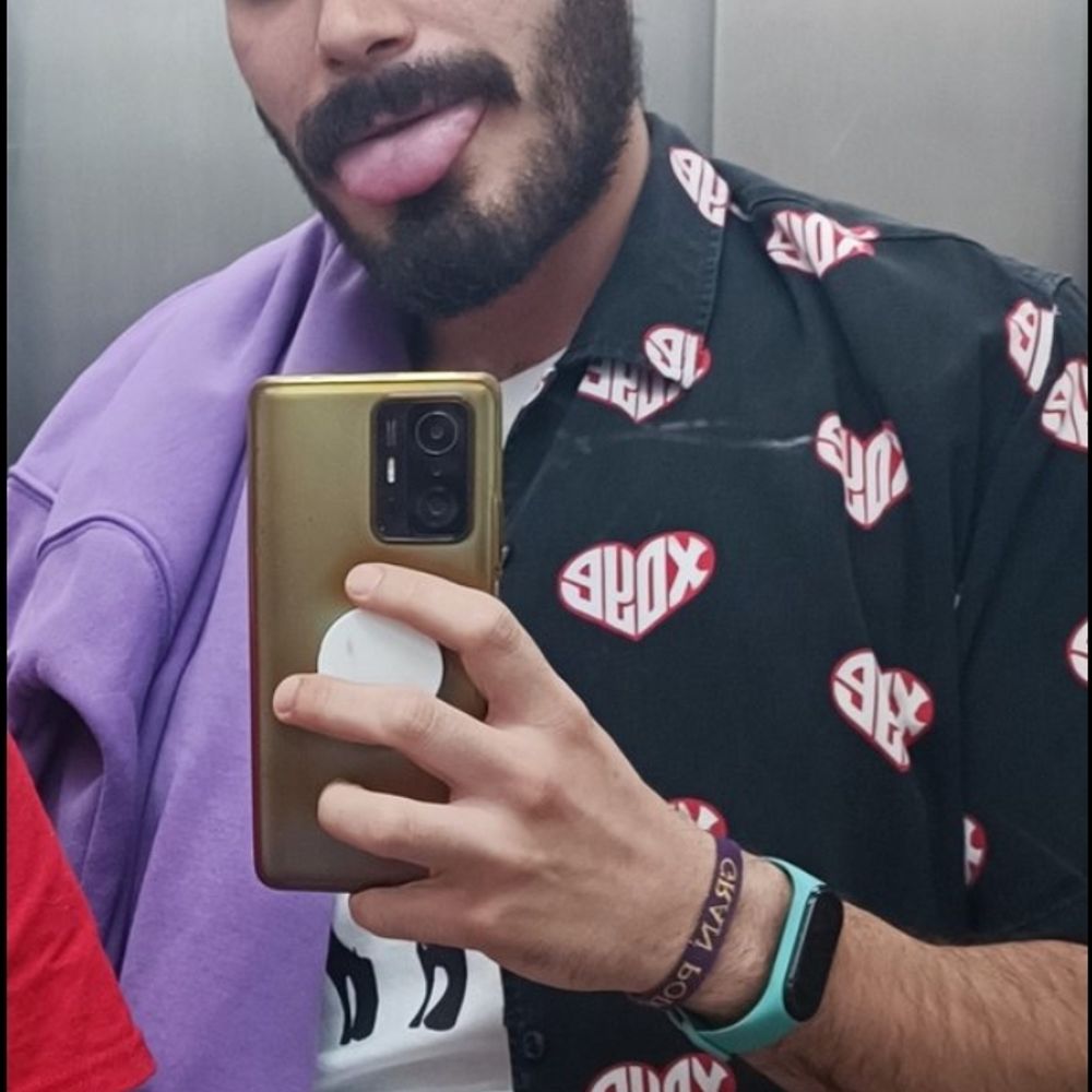 Chris 🫰🏻