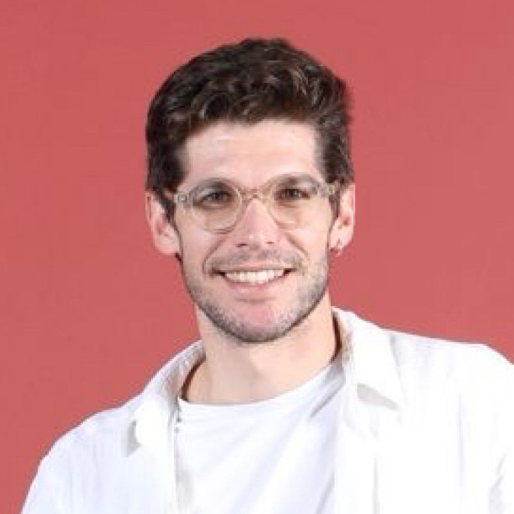 Andreu R.