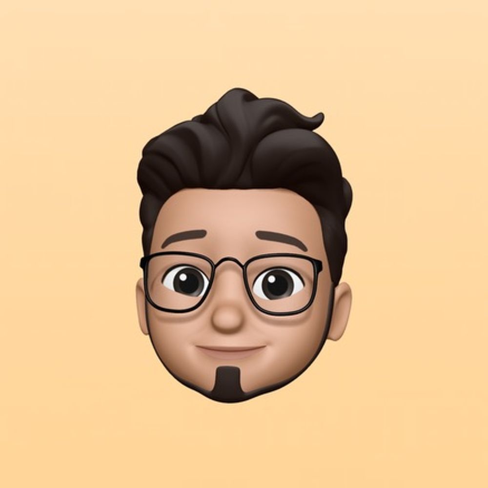 Eduardo Flores