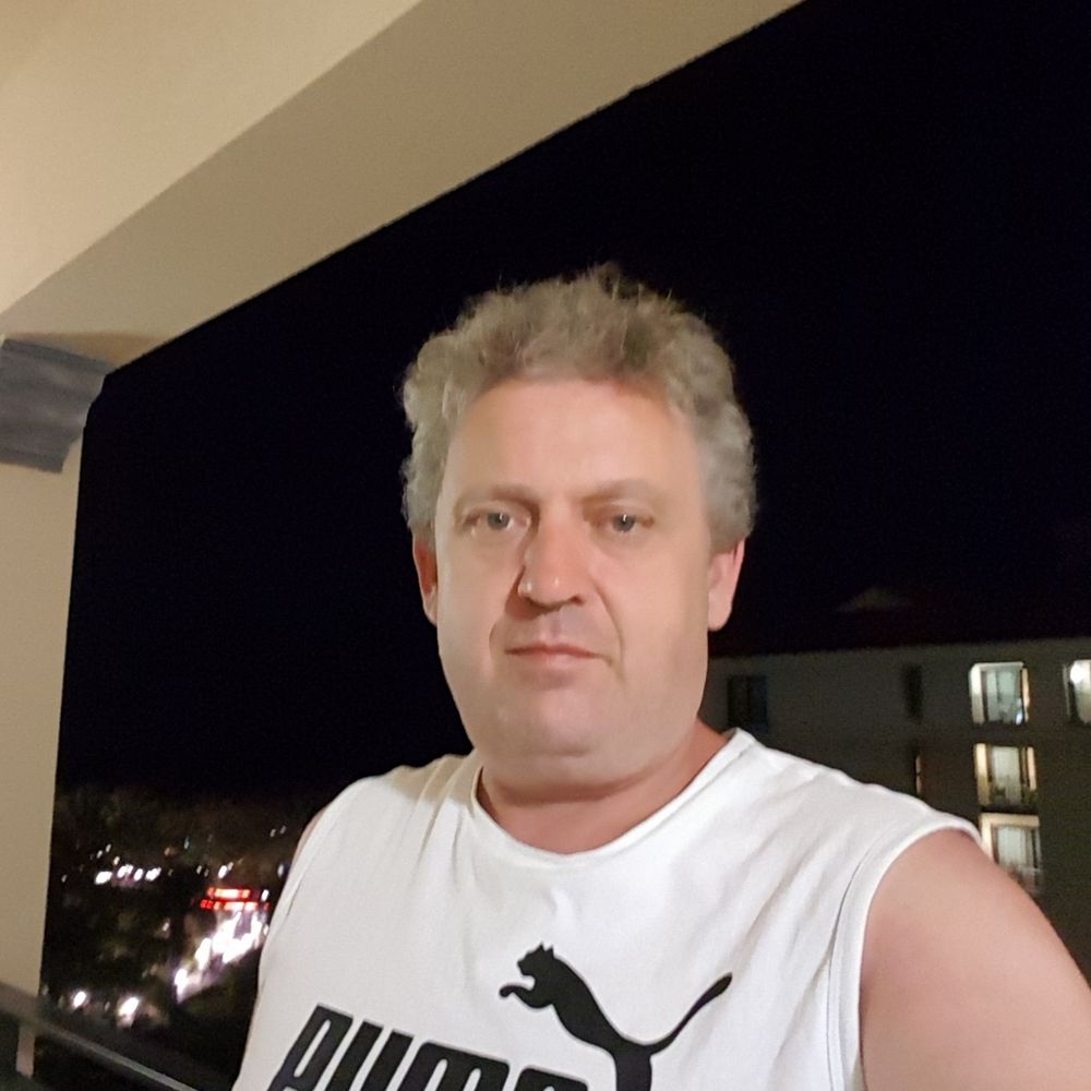Tom