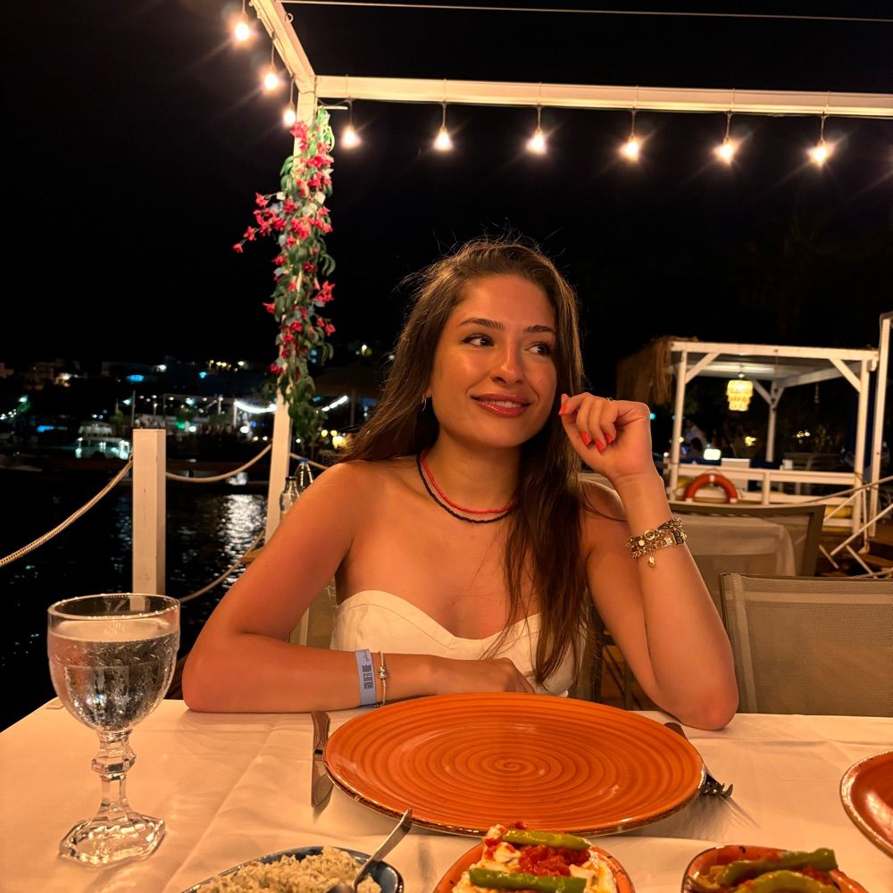 BUSE KENAN