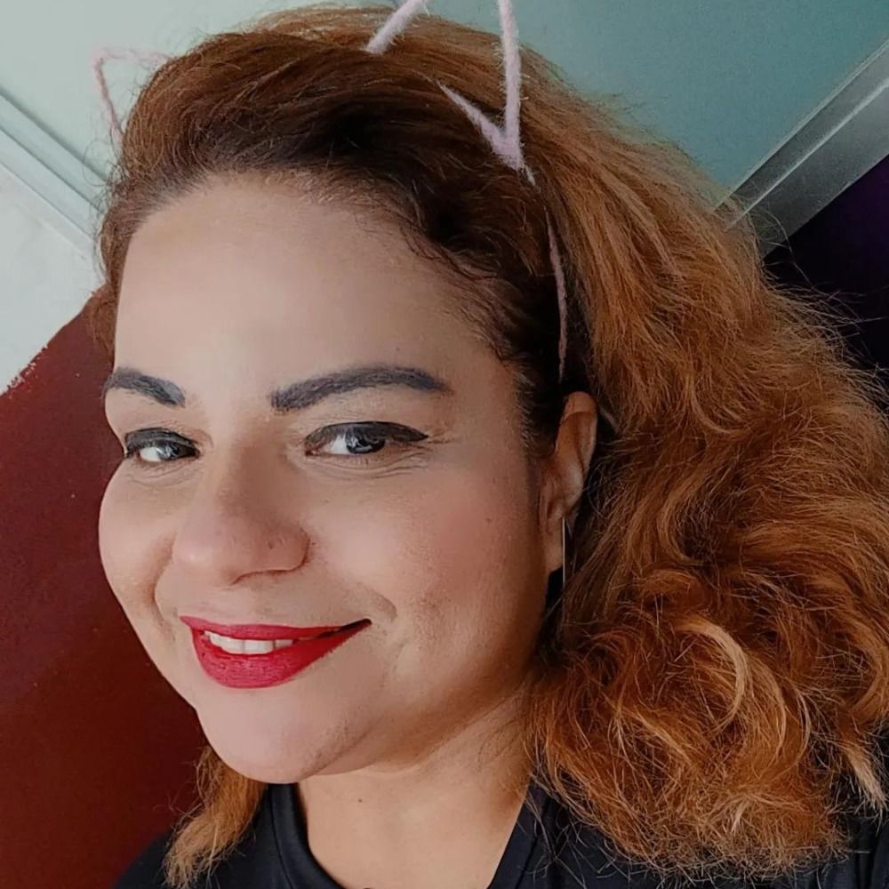 Luciana Mendonça 