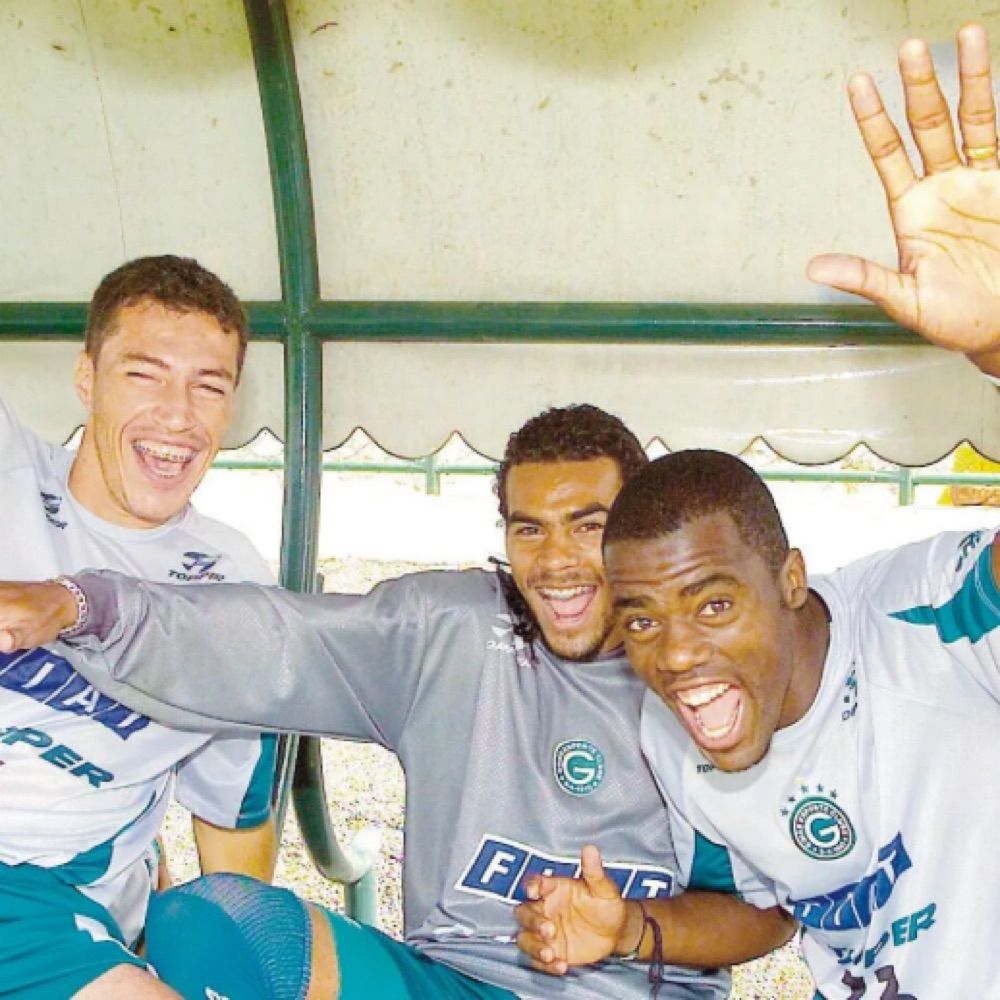 Todo dia um gol do Goiás 🇳🇬