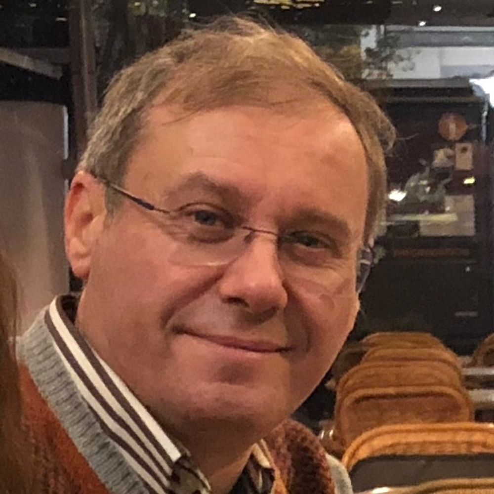 Antonio Olmos