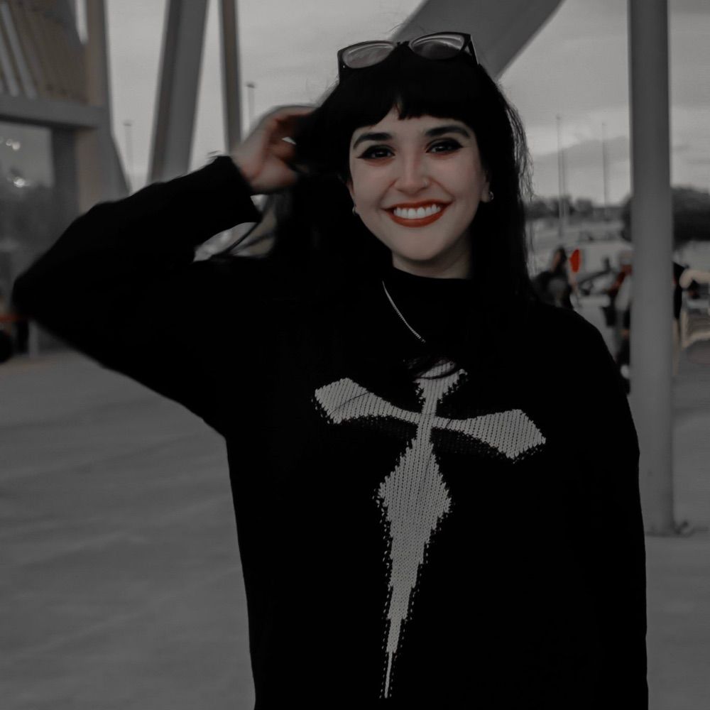 𝐴𝑛𝑛𝑖𝑒 𝑅𝑜𝑗𝑎𝑠 ❨ ⟣