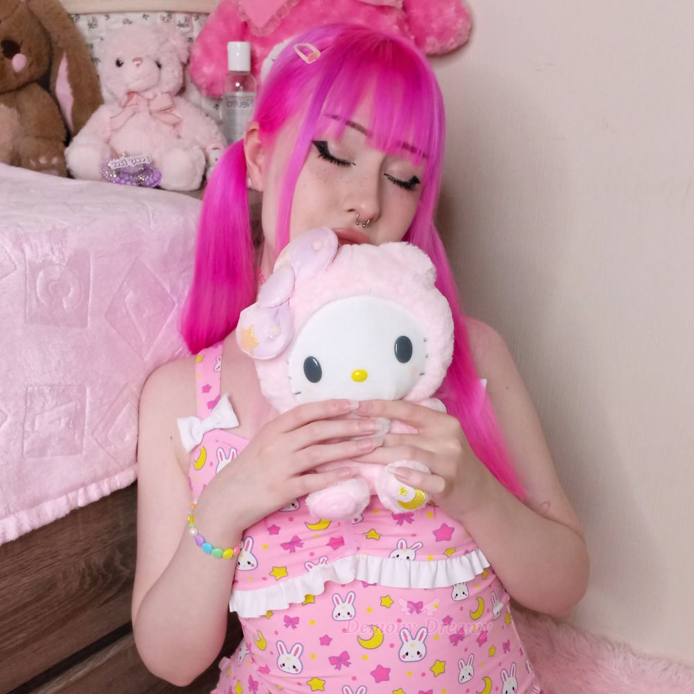 🎀𝓟𝓻𝓲𝓷𝓬𝓮𝓼𝓼 𝓓𝓮𝓶𝓸𝓷𝔂🎀