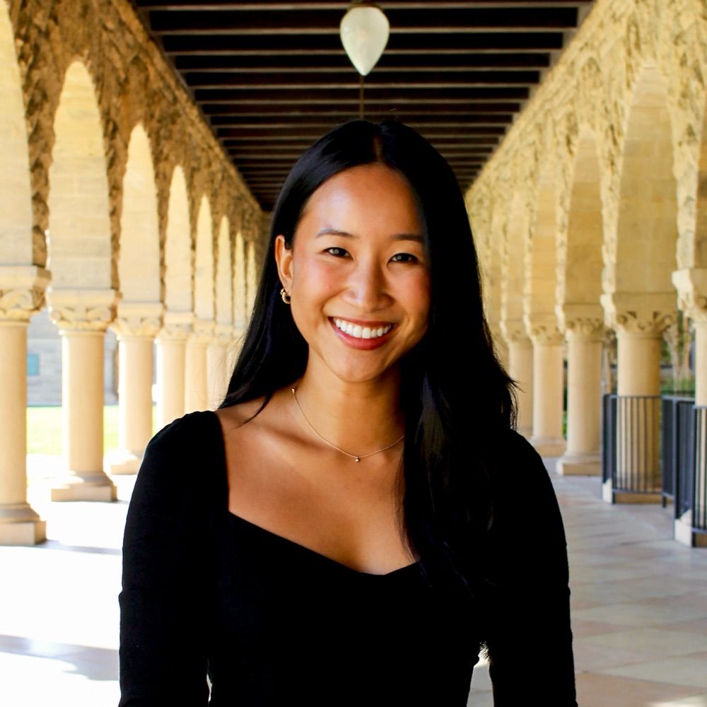Jewelia Yao
