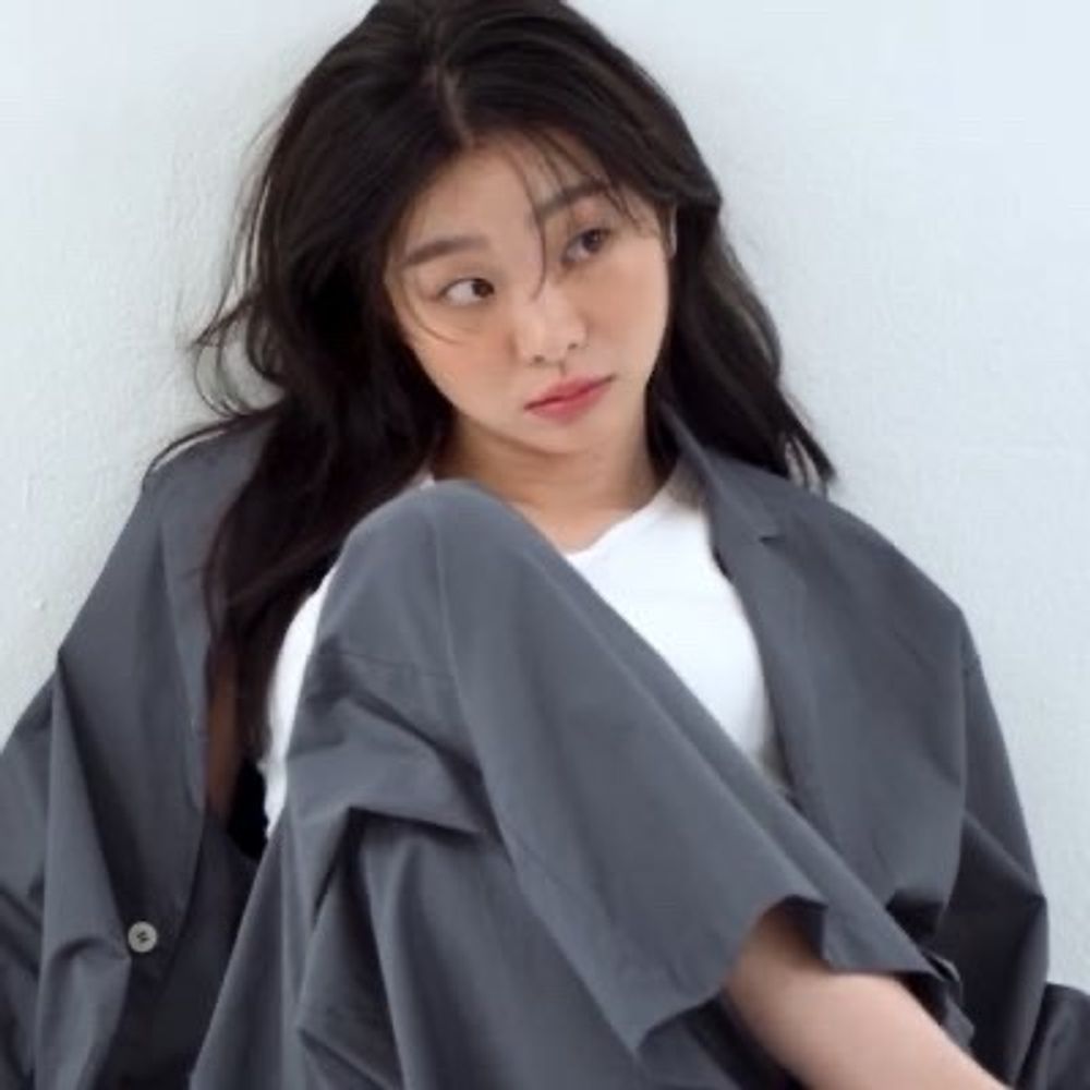 juh ᥫ᭡