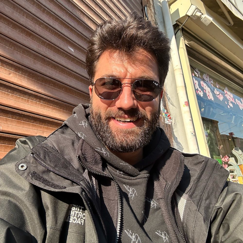 Av. Abdülhamit Kurucu