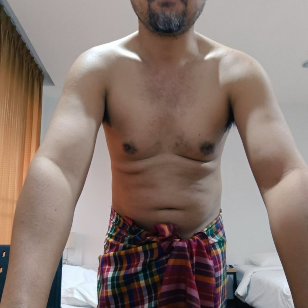 ลุงหนวดเหม่ง