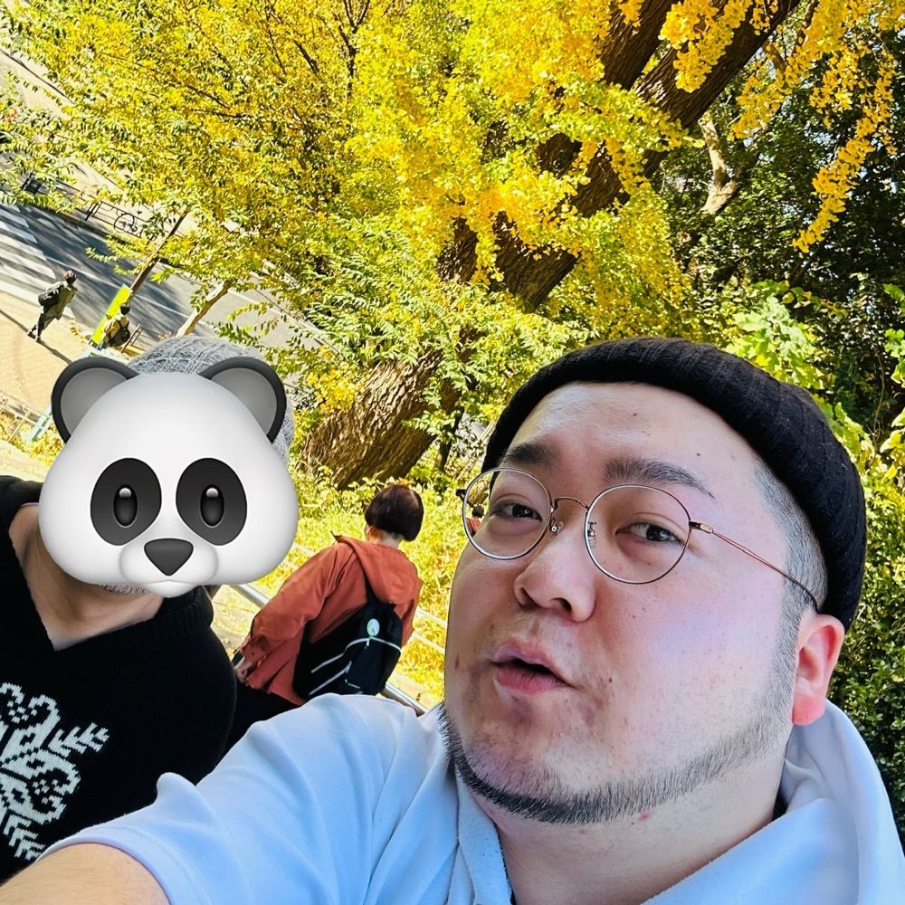 ®︎