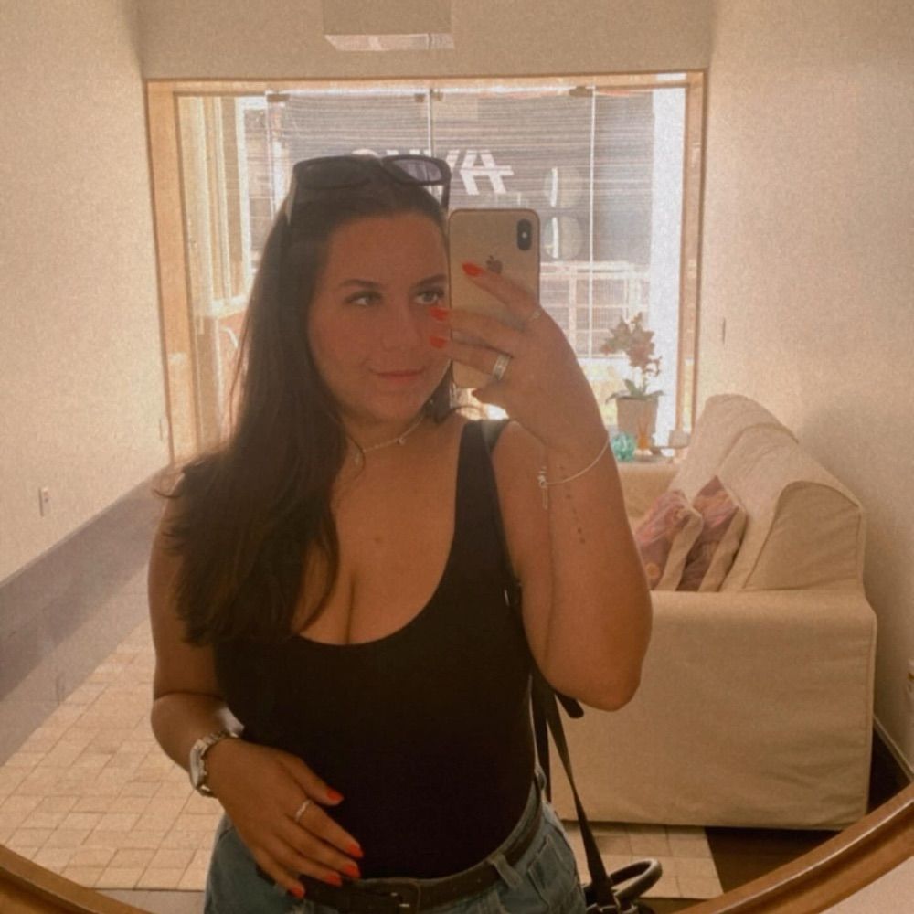 Clara Apolinário ✨