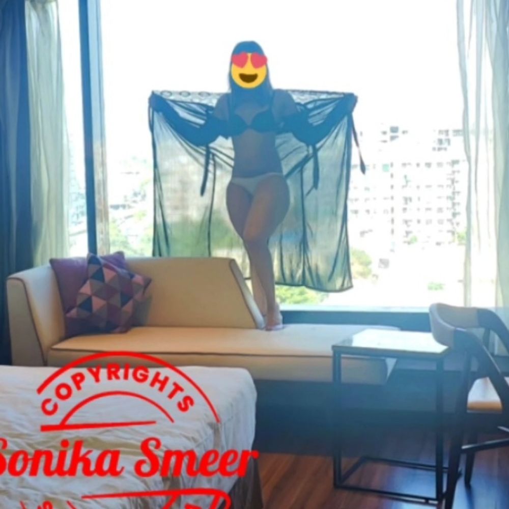 Sonika smeer Singh 🇮🇳💋💄🌶️🔥