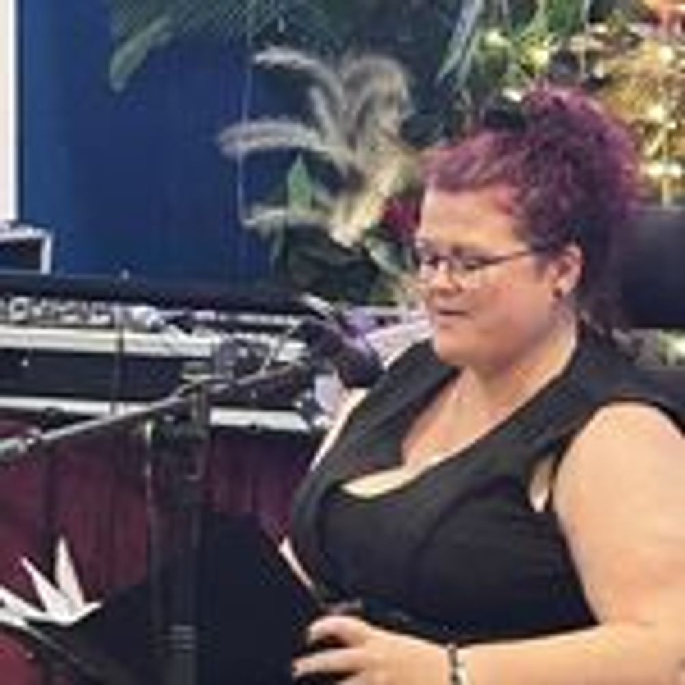 Kristy Louise | urban fantasy writer
