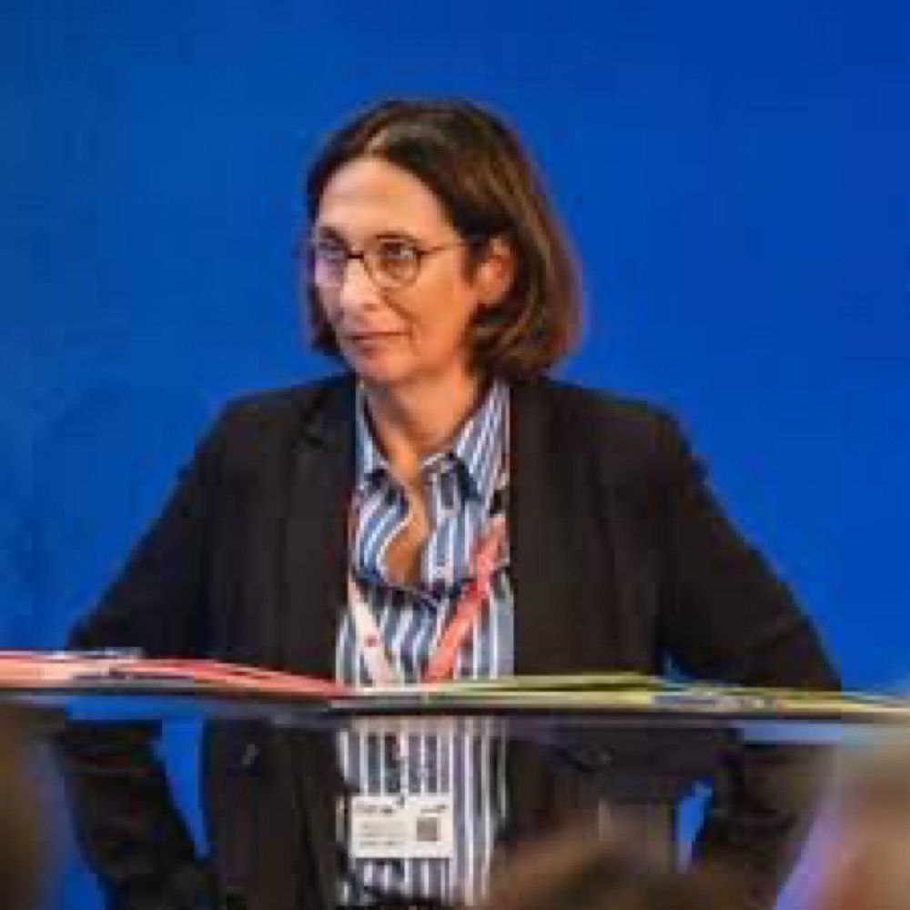 Marianne LOUIS