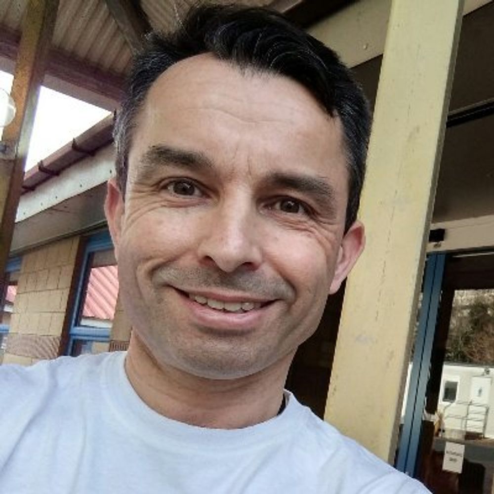 Simon Wintle