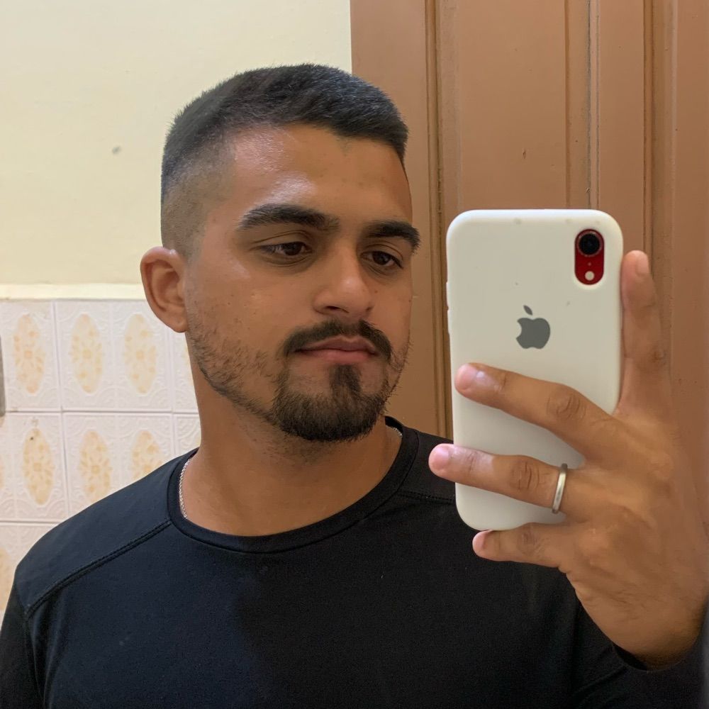 Gustavo 
