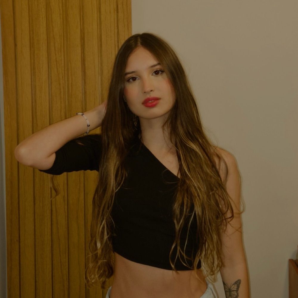 Júlia 🧚‍♀️