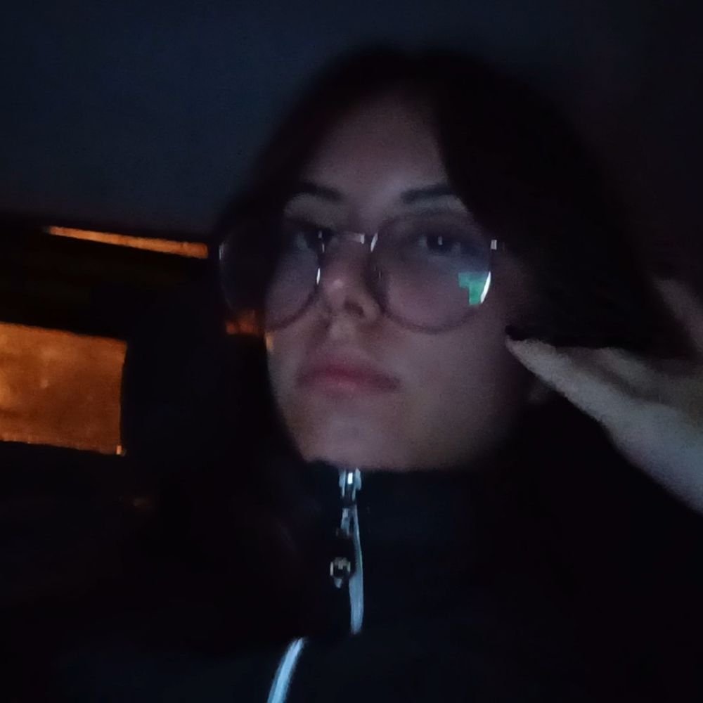 ju (hoseok's gf)
