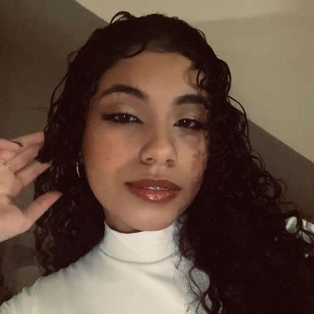 larissa 