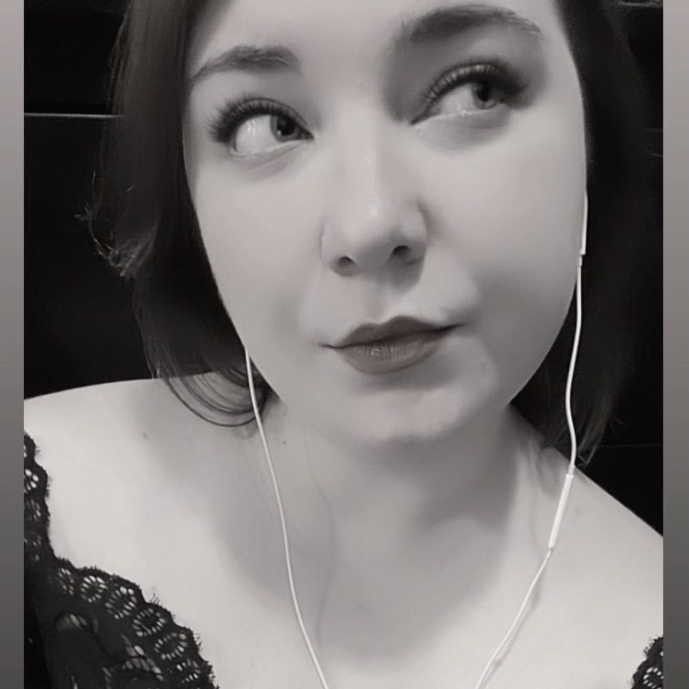 /hænə/ 🖤❤️