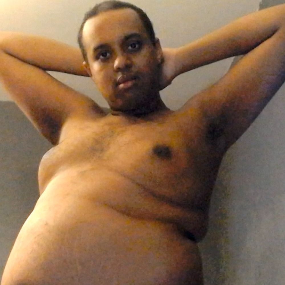 BigBadBulgeB0Y (18+)