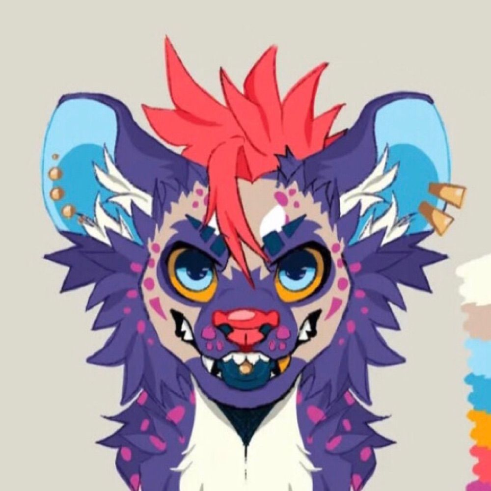 Moth :3