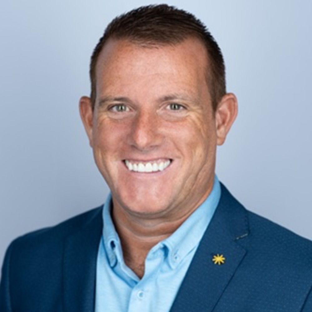 Dr Ricky Frazer