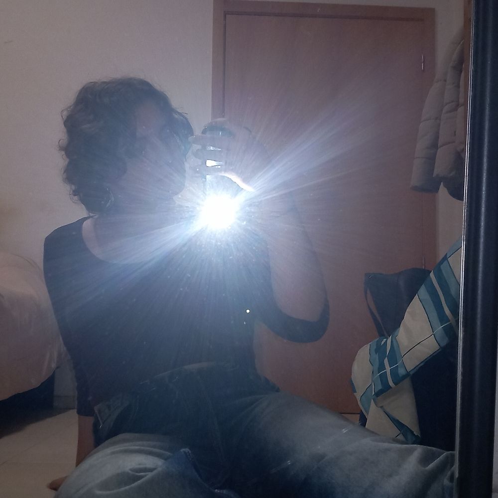 luci⁷