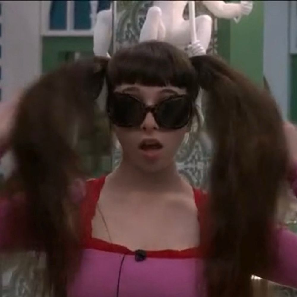 Tinsley’s Gossip Girl Cameo (bb version - free jimmy)