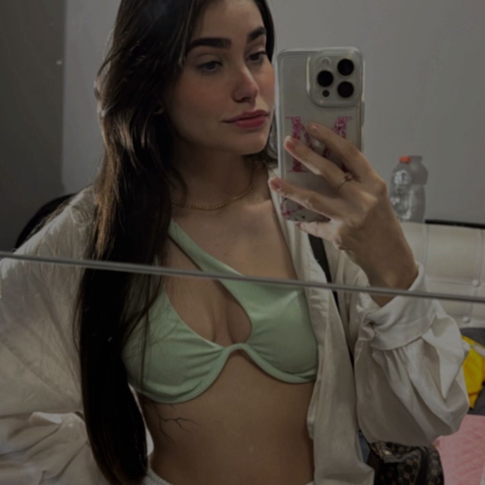 🏄‍♀️