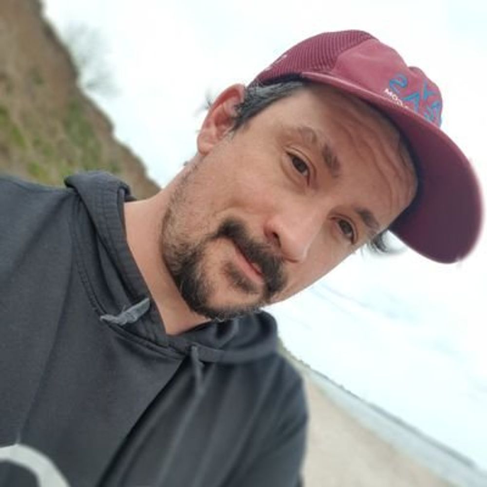 Nik M. Ⓐ