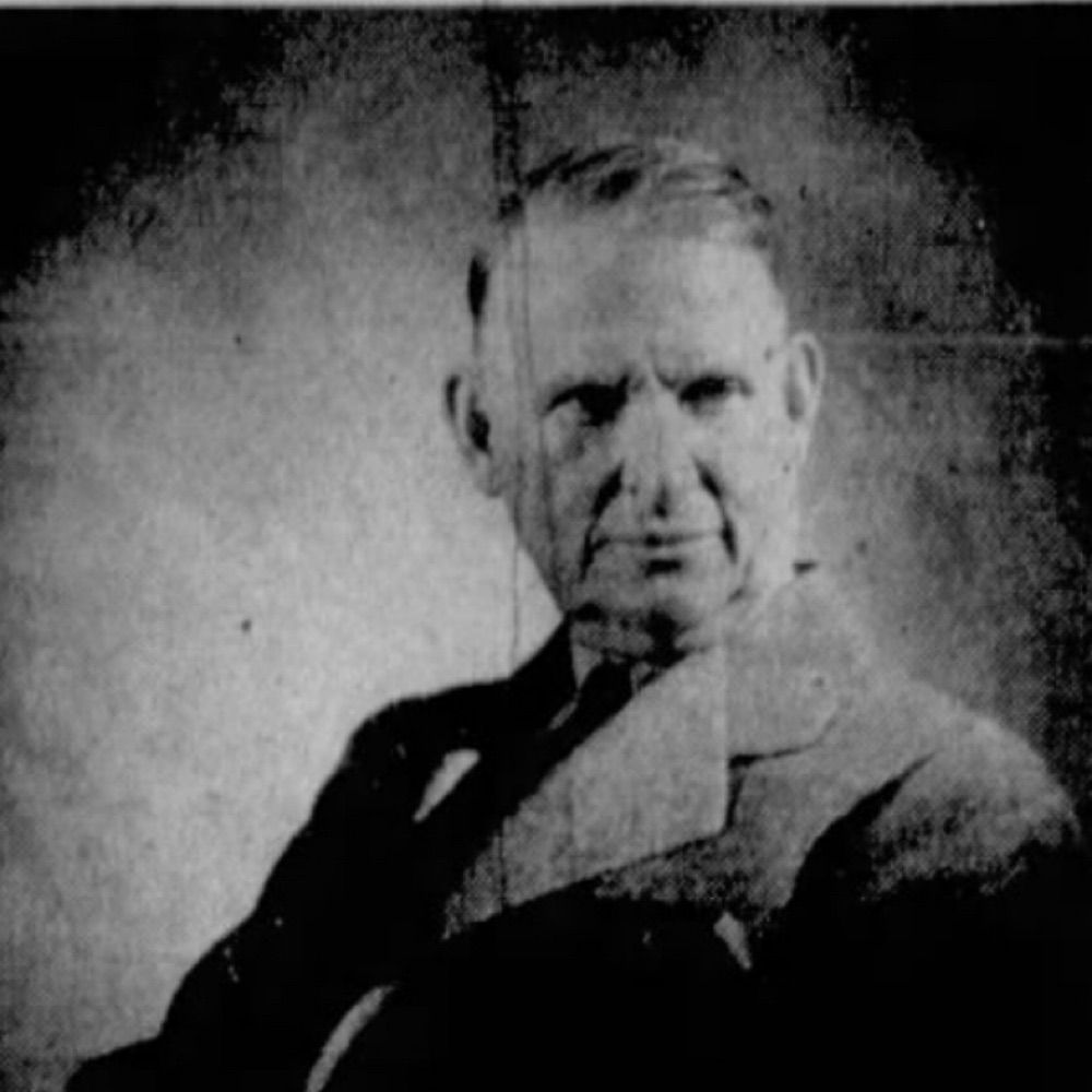 Dornick Maxwell