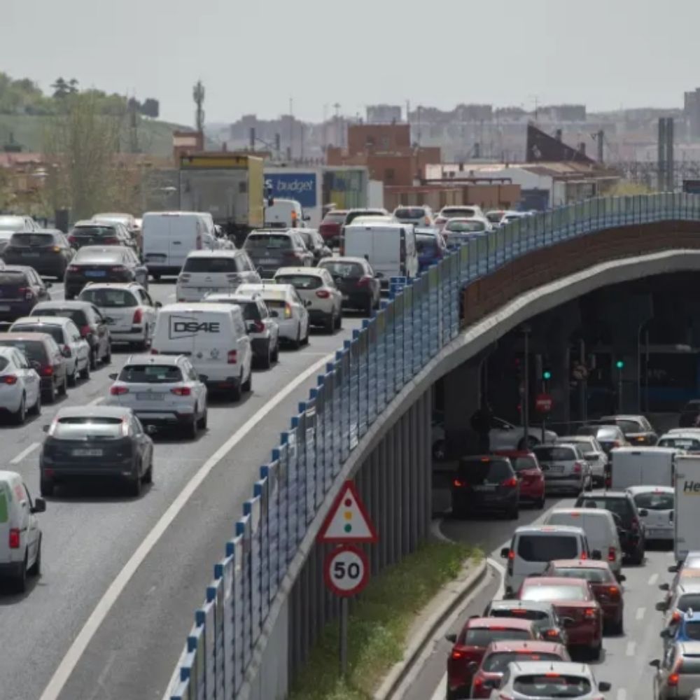 Por el derribo del scalextric de Puente de Vallecas