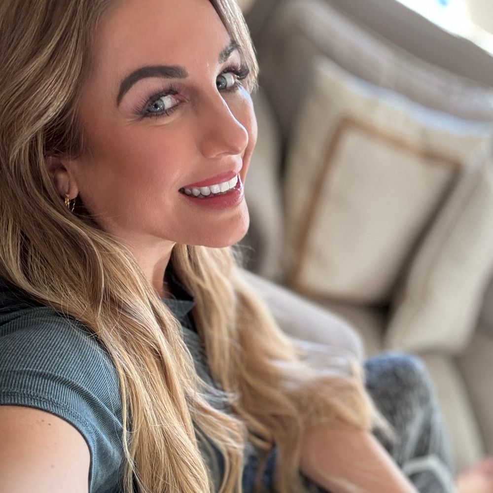Lindsay Nolan